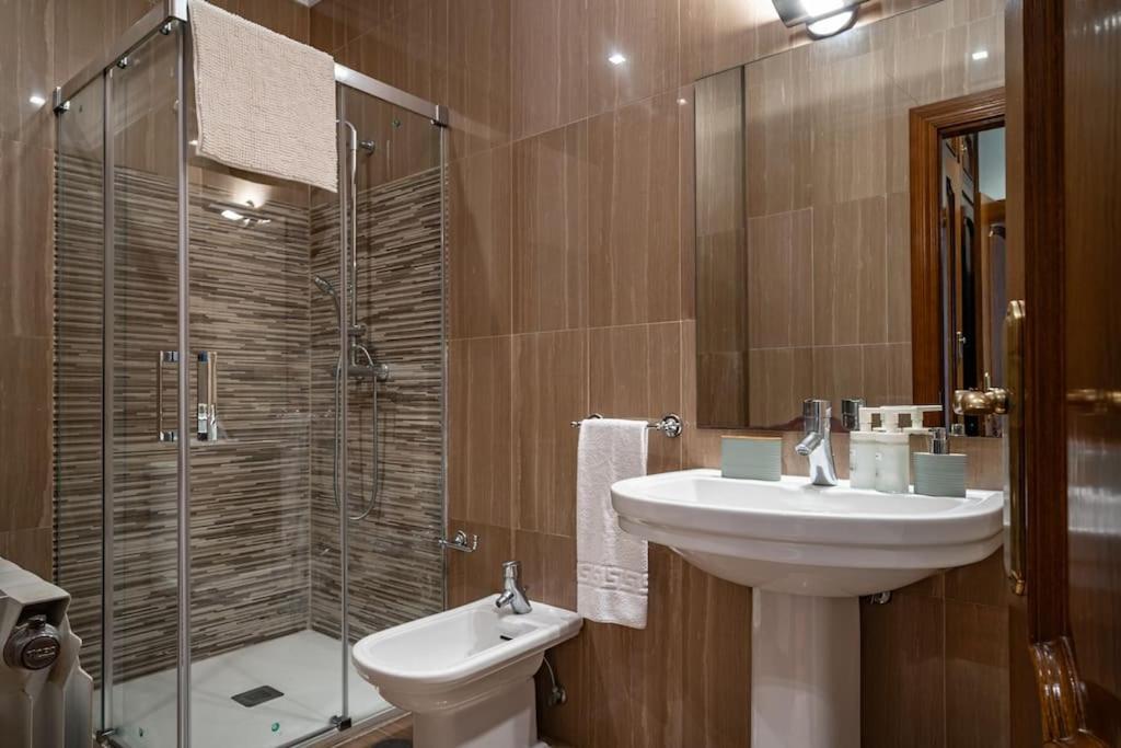 Apartamento La Joya Gijón Dış mekan fotoğraf